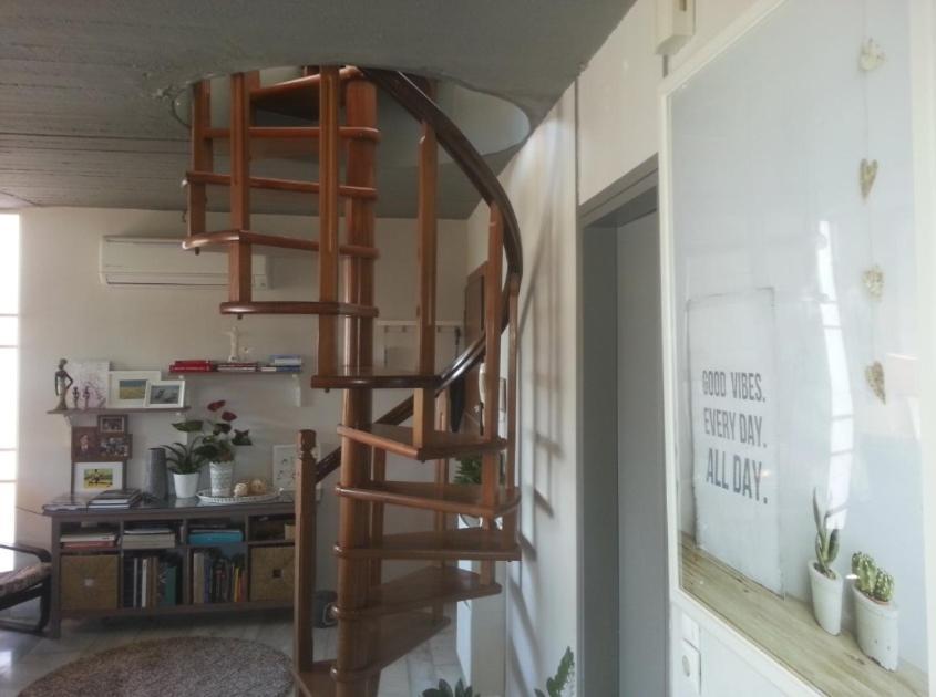 Varkiza Seaside Penthouse With Private Roof Deck Vári 外观 照片